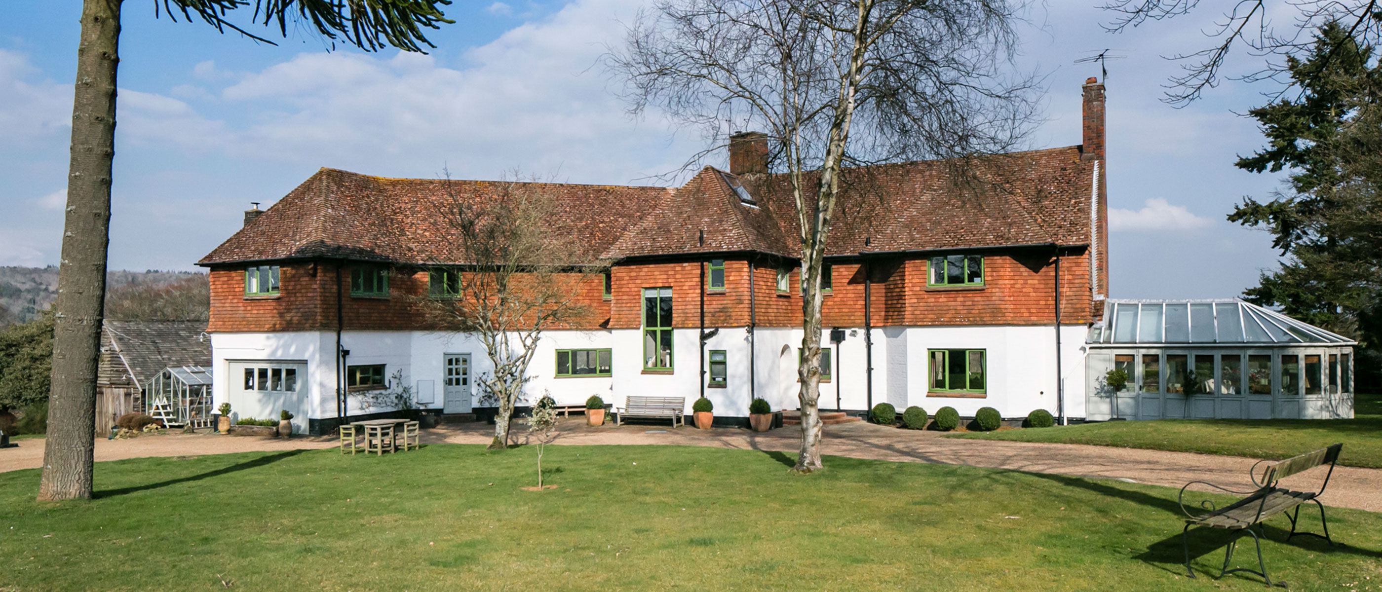 Luxury holiday home for large groups Shere Surrey